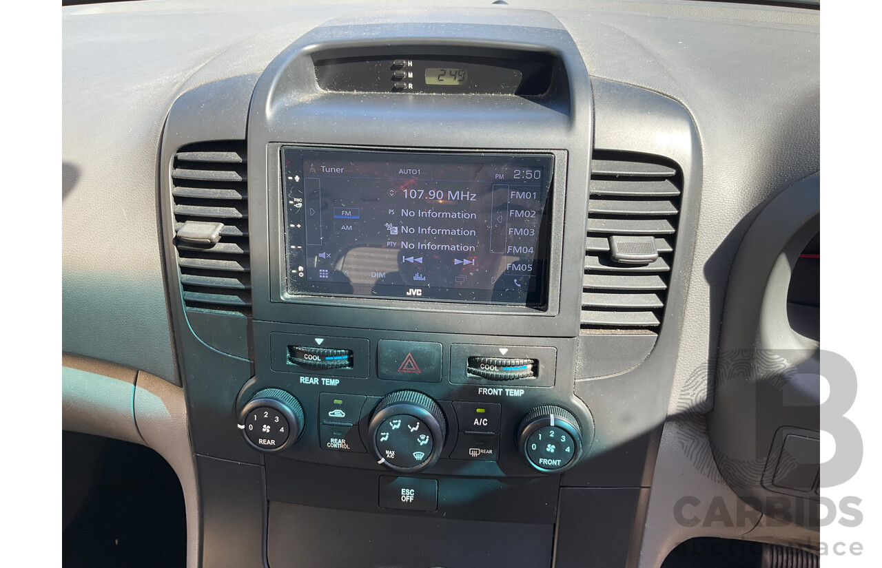 5/2012 Kia Grand Carnival S VQ MY12 4d Wagon Grey 3.5L