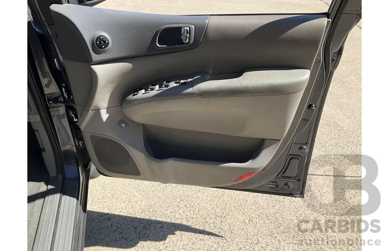 5/2012 Kia Grand Carnival S VQ MY12 4d Wagon Grey 3.5L