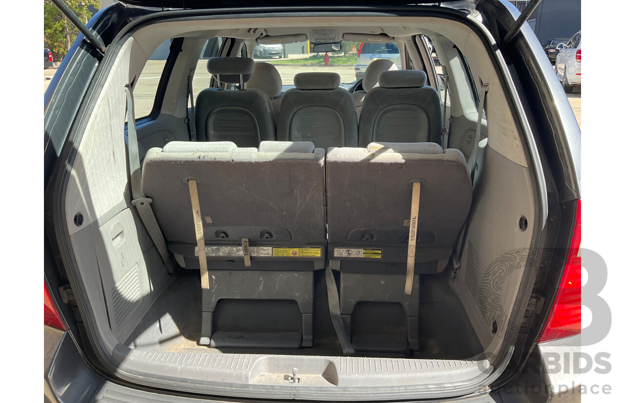 5/2012 Kia Grand Carnival S VQ MY12 4d Wagon Grey 3.5L