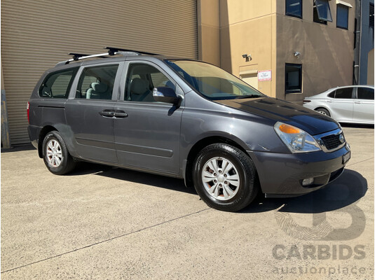 5/2012 Kia Grand Carnival S VQ MY12 4d Wagon Grey V6 3.5L - 8 Seater