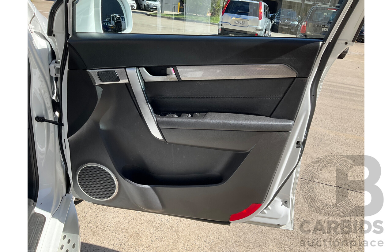 02/2016 Holden Captiva 7 LTZ (AWD) CG MY16 4d Wagon White Turbo Diesel 2.2L - 7 Seater