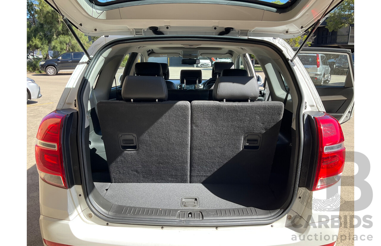 02/2016 Holden Captiva 7 LTZ (AWD) CG MY16 4d Wagon White Turbo Diesel 2.2L - 7 Seater