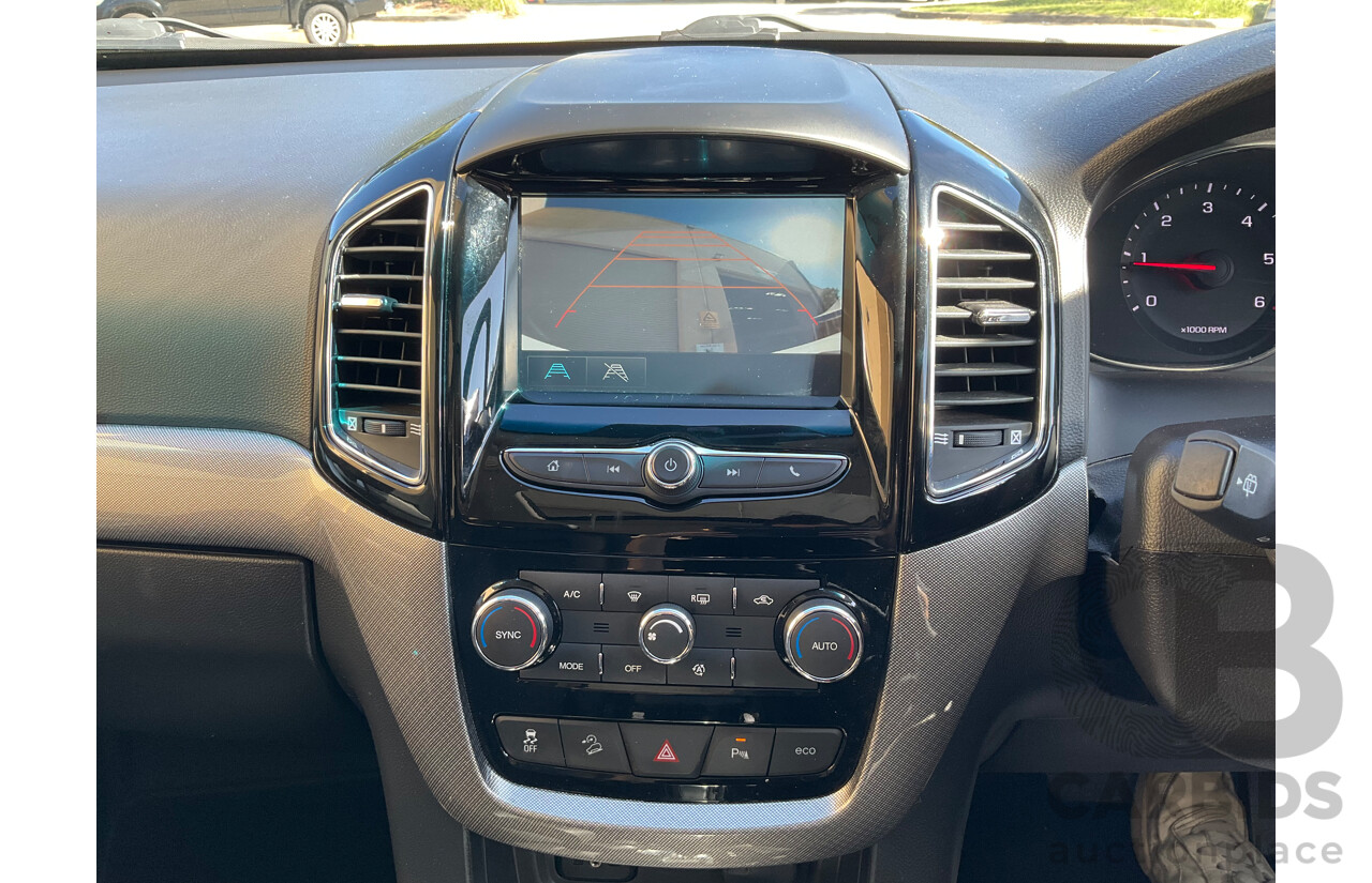 02/2016 Holden Captiva 7 LTZ (AWD) CG MY16 4d Wagon White Turbo Diesel 2.2L - 7 Seater