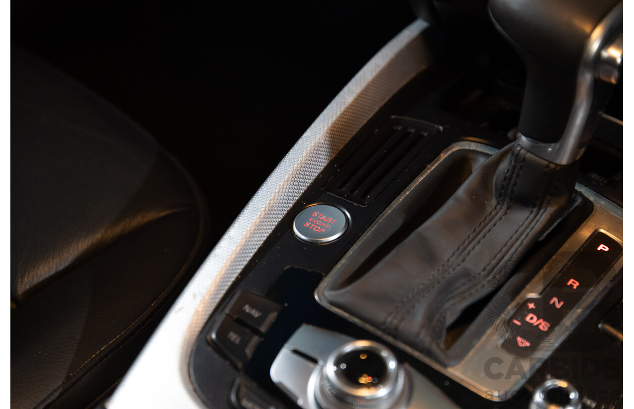 11/2015 Audi Q5 2.0 TFSI Quattro (AWD) 8R MY16 4d Wagon Utopia Blue Metallic Turbo 2.0L