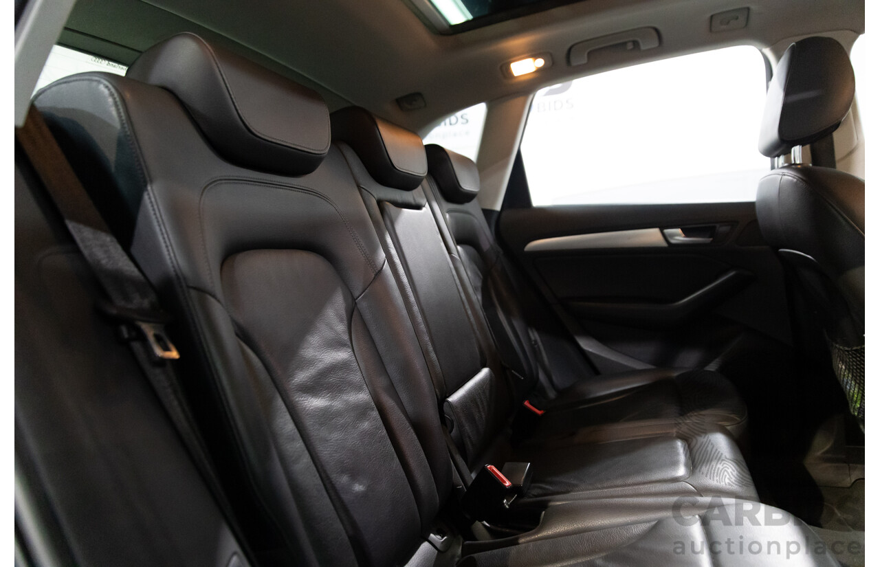 11/2015 Audi Q5 2.0 TFSI Quattro (AWD) 8R MY16 4d Wagon Utopia Blue Metallic Turbo 2.0L