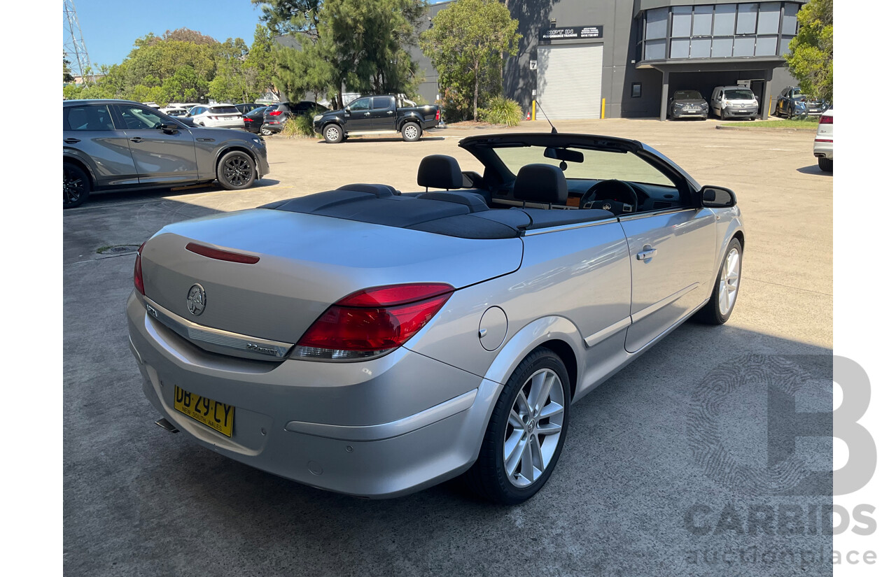 4/2007 Holden Astra Twin Top AH 2d Hardtop Convertible Silver 2.2L