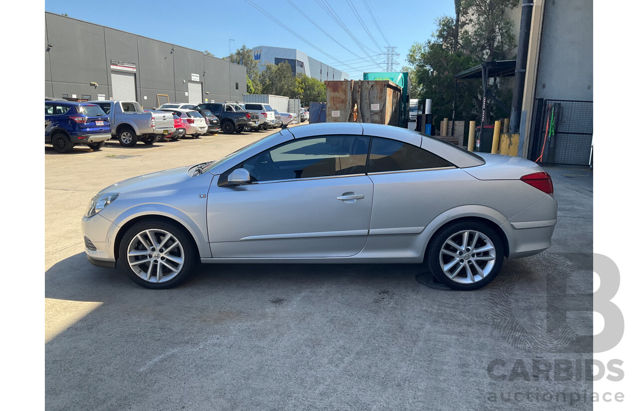 4/2007 Holden Astra Twin Top AH 2d Hardtop Convertible Silver 2.2L