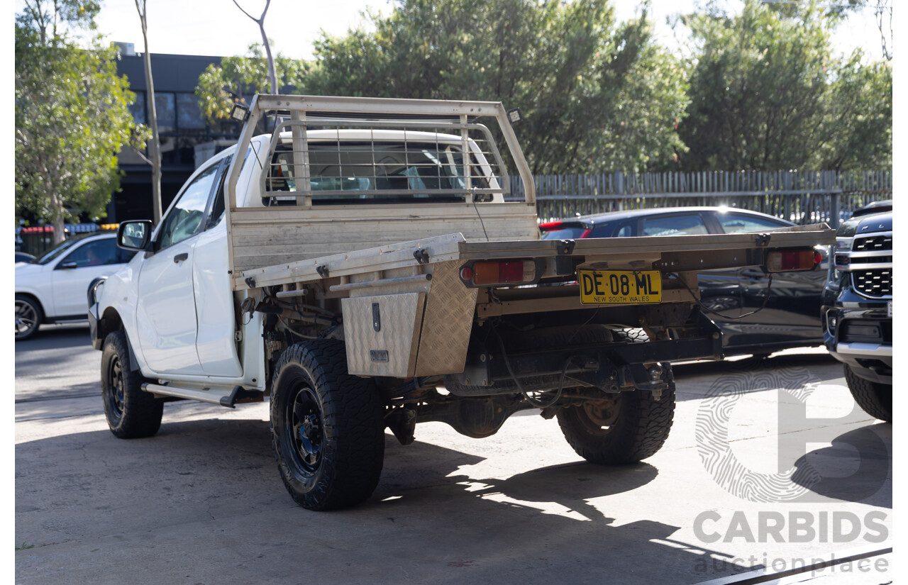 06/2016 Mazda BT-50 XT Hi-Rider (4x2) MY16 Freestyle C/Chas White Turbo Diesel 3.2L