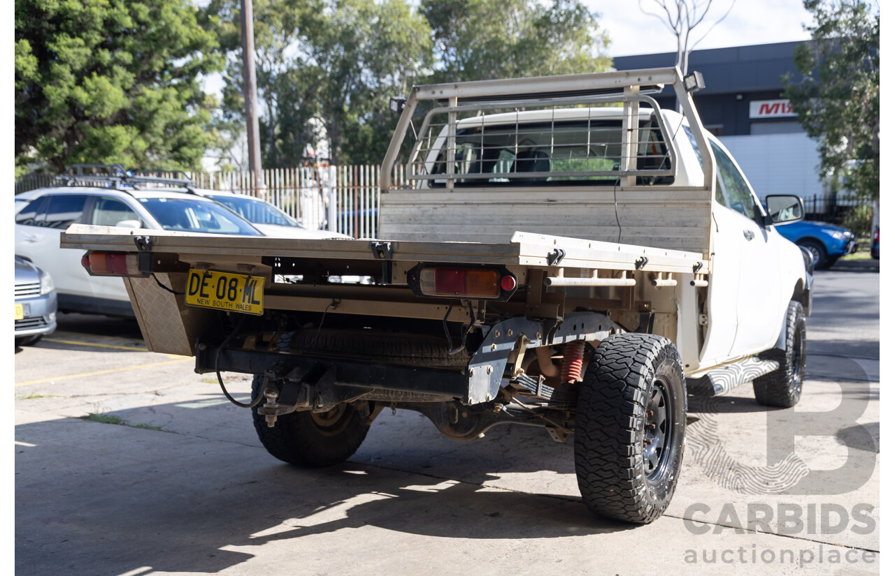 06/2016 Mazda BT-50 XT Hi-Rider (4x2) MY16 Freestyle C/Chas White Turbo Diesel 3.2L