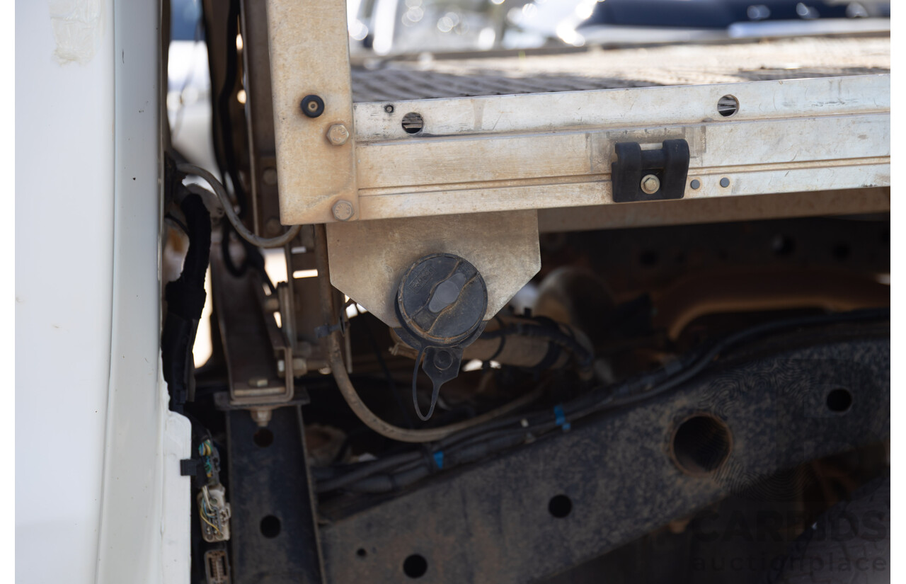 06/2016 Mazda BT-50 XT Hi-Rider (4x2) MY16 Freestyle C/Chas White Turbo Diesel 3.2L