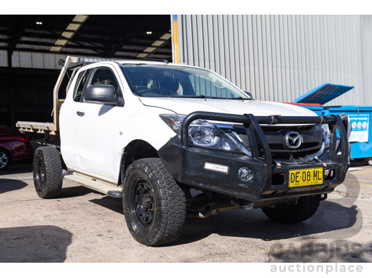 06/2016 Mazda BT-50 XT Hi-Rider (4x2) MY16 Freestyle C/Chas White Turbo Diesel 3.2L