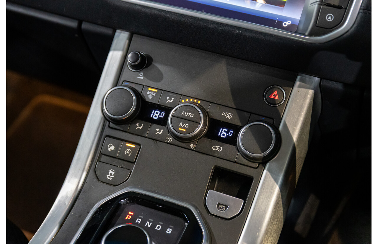 12/2016 Range Rover Evoque Td4 180 SE (AWD) LV MY17 5d Wagon Fuji White Turbo Diesel 2.0L