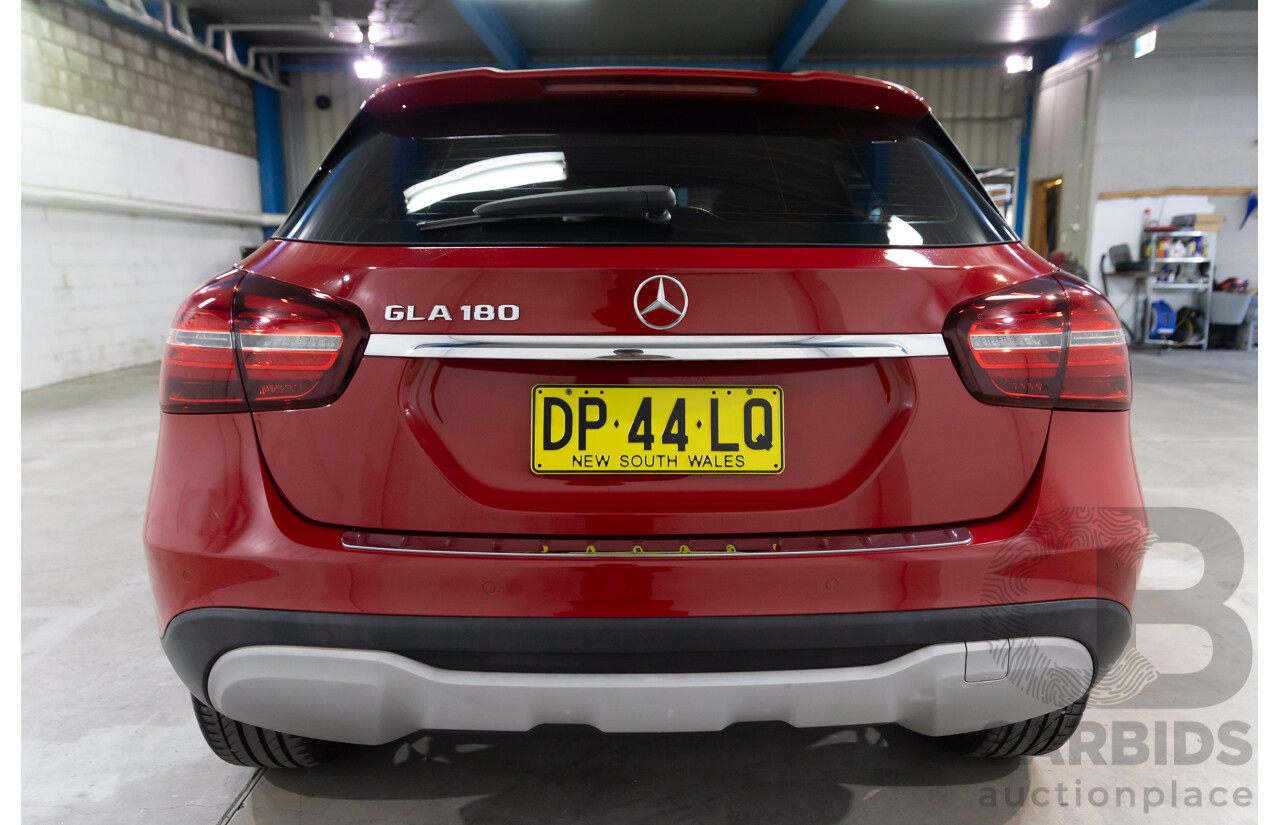 01/2020 Mercedes-Benz GLA 180 (FWD) X156 MY20 4d Wagon Jupiter Red Turbo 1.6L