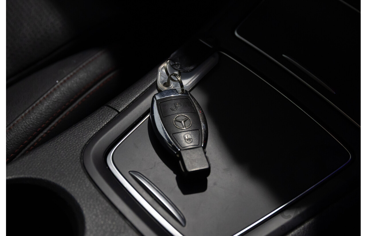 02/2016 Mercedes-Benz B250 4Matic (AWD) 246 MY16 5d Hatchback Cosmos Black Metallic Turbo 2.0L