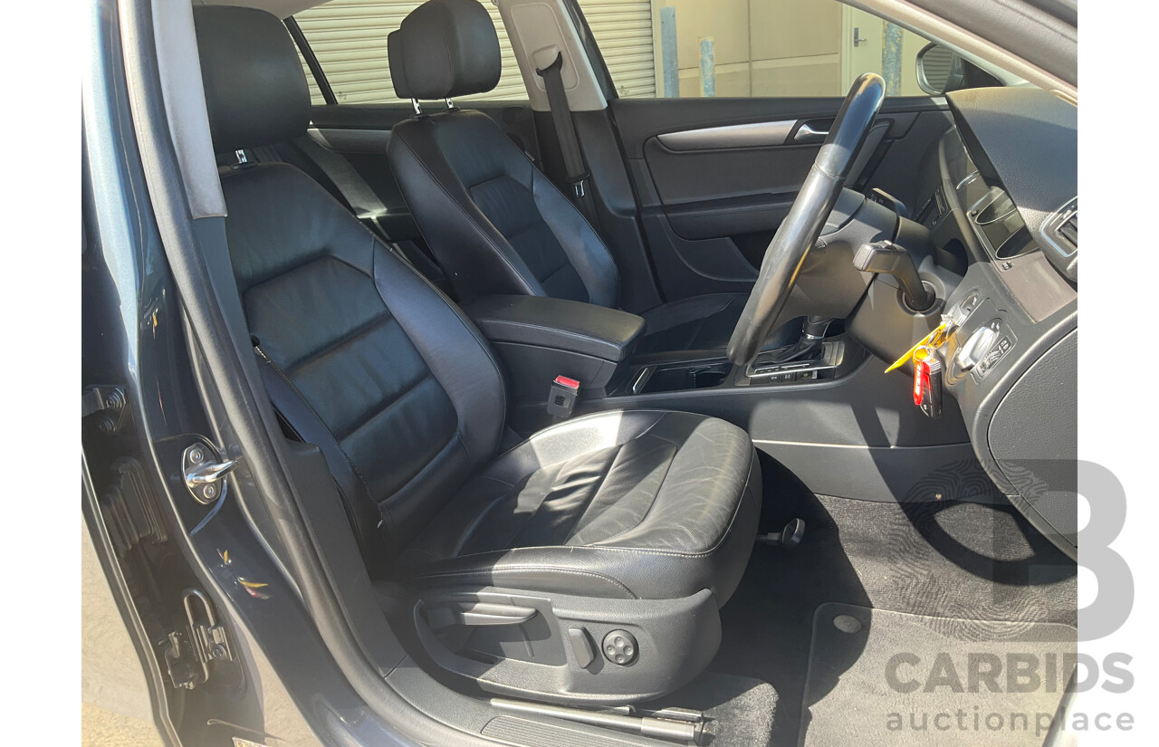 10/2013 Volkswagen Passat 118 TSI 3C MY14 4d Sedan Iceland Grey Pearl Turbo 1.8L