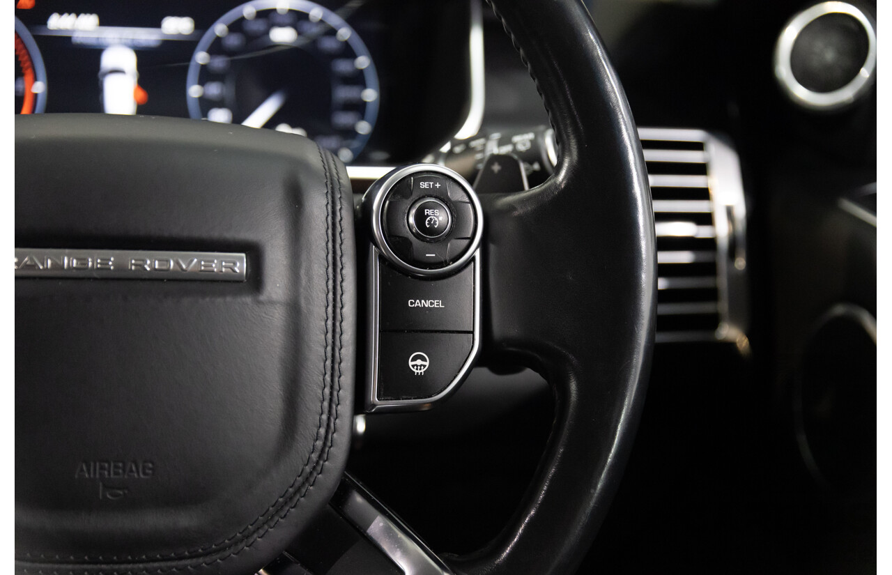 6/2014 Land Rover Range Rover Vogue TDV6 LG MY14.5 4d Wagon Fuji White Twin Turbo Diesel V6 3.0L