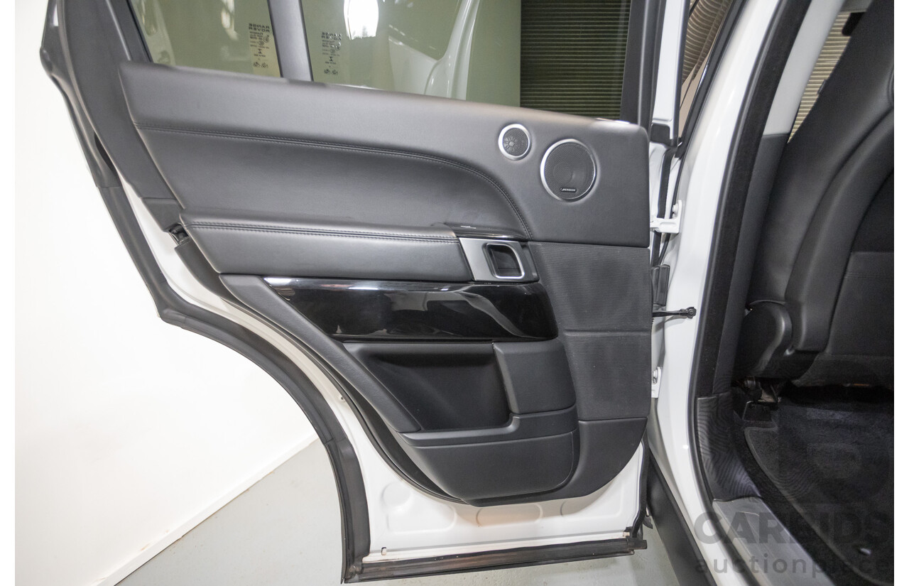 6/2014 Land Rover Range Rover Vogue TDV6 LG MY14.5 4d Wagon Fuji White Twin Turbo Diesel V6 3.0L