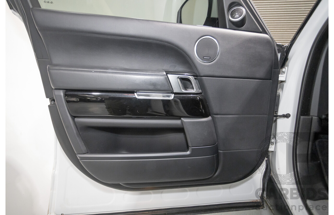 6/2014 Land Rover Range Rover Vogue TDV6 LG MY14.5 4d Wagon Fuji White Twin Turbo Diesel V6 3.0L