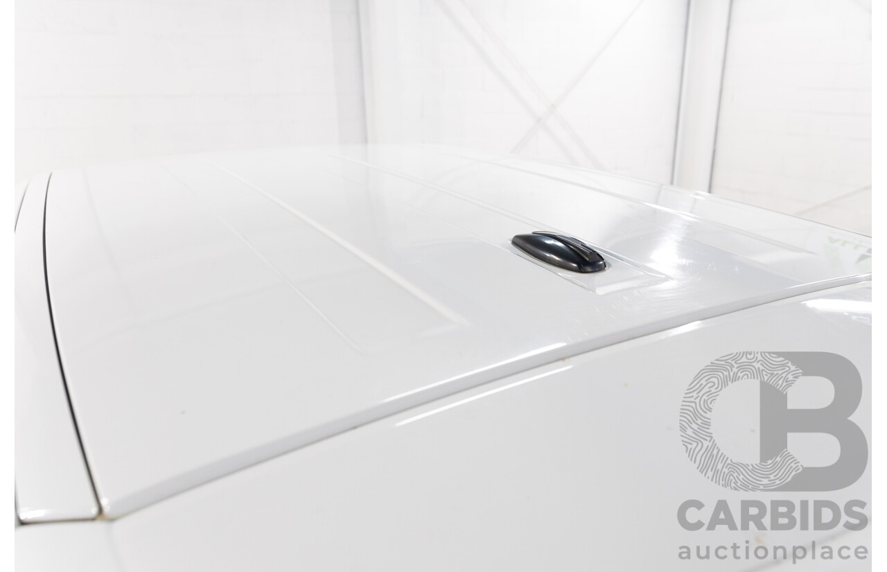 6/2014 Land Rover Range Rover Vogue TDV6 LG MY14.5 4d Wagon Fuji White Twin Turbo Diesel V6 3.0L