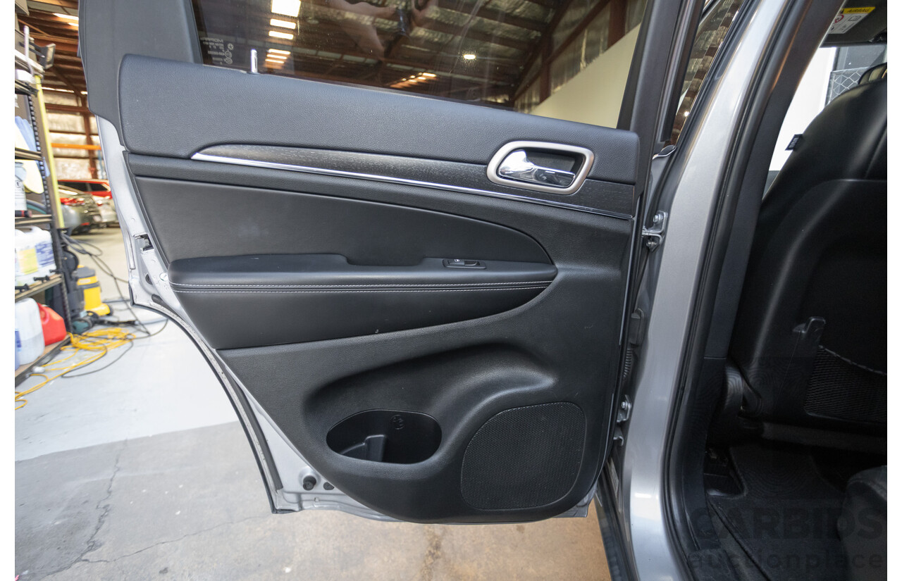 5/2015 Jeep Grand Cherokee Limited (4x4) WK MY15 4d Wagon Billet Silver Metallic Turbo Diesel V6 3.0L