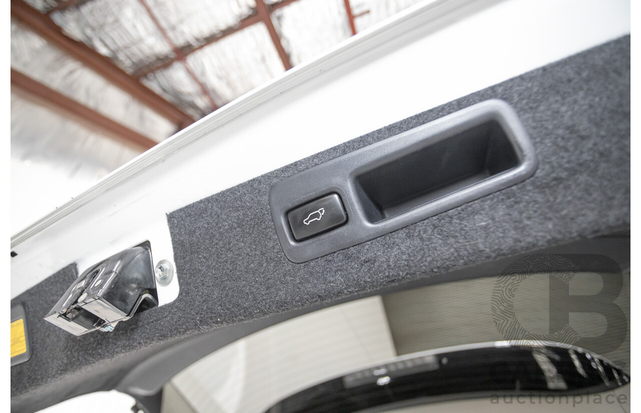 9/2013 Lexus RX350 Luxury GGL15R MY12 4d Wagon White Pearl V6 3.5L