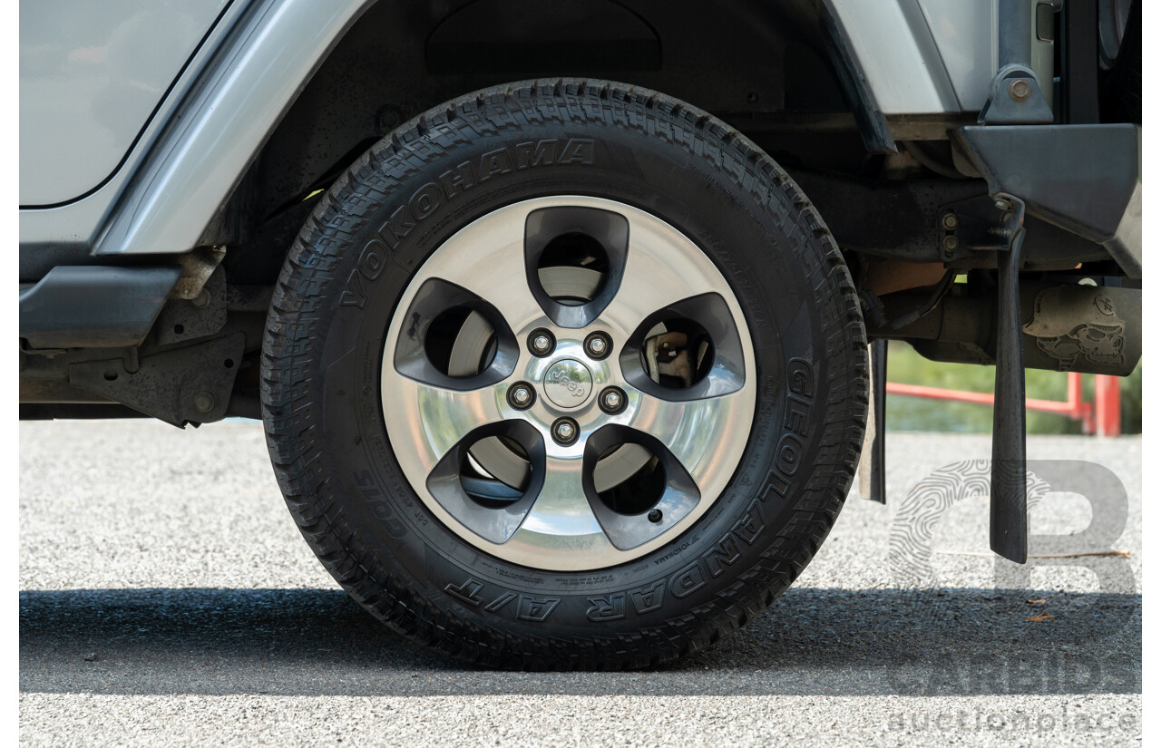 1/2018 Jeep Wrangler Unlimited Overland (4x4) JK MY18 4D Hardtop Billet Silver Metallic V8 5.7L