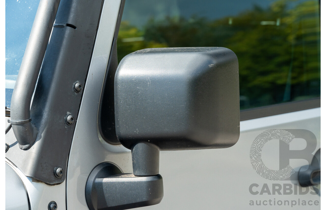 1/2018 Jeep Wrangler Unlimited Overland (4x4) JK MY18 4D Hardtop Billet Silver Metallic V8 5.7L