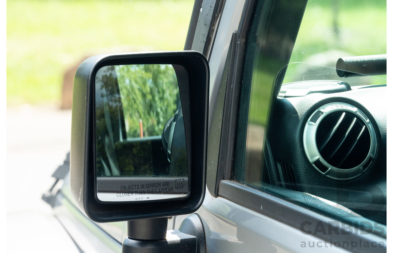 1/2018 Jeep Wrangler Unlimited Overland (4x4) JK MY18 4D Hardtop Billet Silver Metallic V8 5.7L