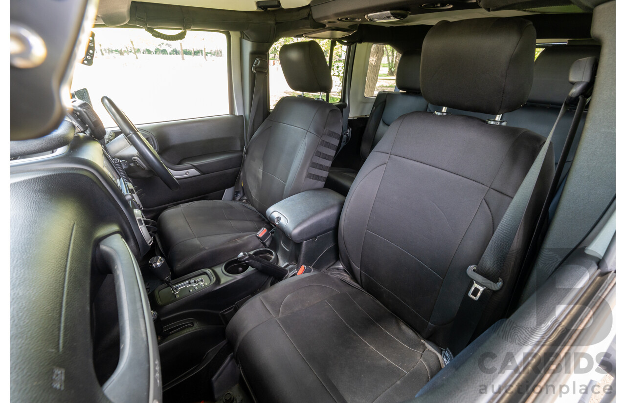 1/2018 Jeep Wrangler Unlimited Overland (4x4) JK MY18 4D Hardtop Billet Silver Metallic V8 5.7L