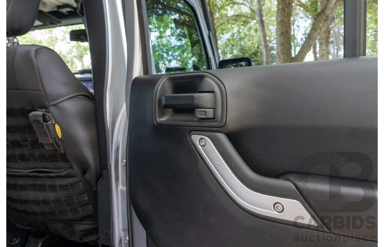 1/2018 Jeep Wrangler Unlimited Overland (4x4) JK MY18 4D Hardtop Billet Silver Metallic V8 5.7L