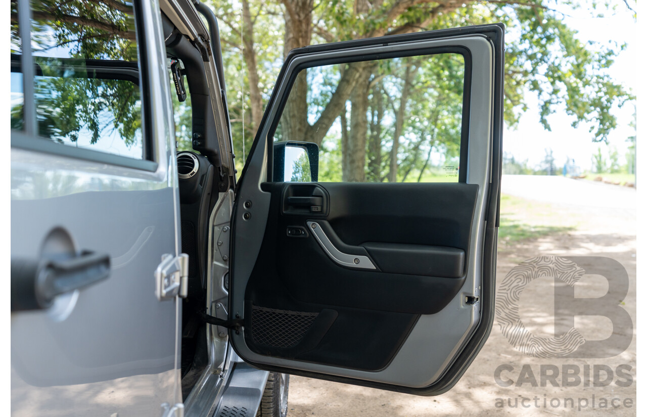 1/2018 Jeep Wrangler Unlimited Overland (4x4) JK MY18 4D Hardtop Billet Silver Metallic V8 5.7L