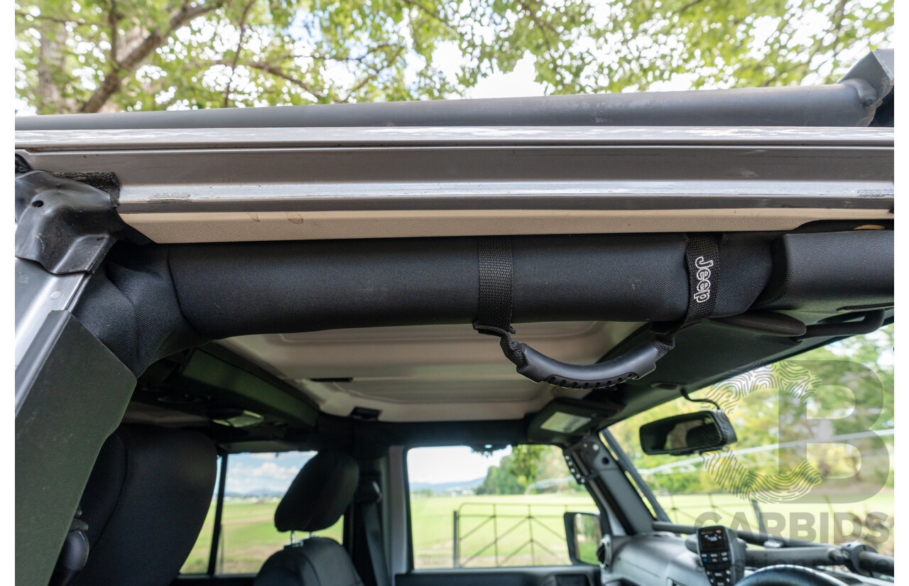 1/2018 Jeep Wrangler Unlimited Overland (4x4) JK MY18 4D Hardtop Billet Silver Metallic V8 5.7L