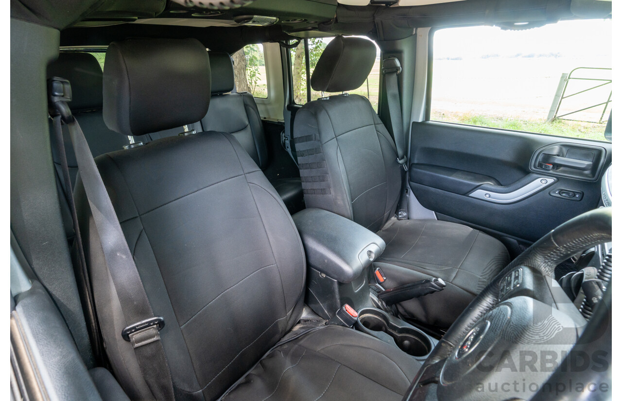 1/2018 Jeep Wrangler Unlimited Overland (4x4) JK MY18 4D Hardtop Billet Silver Metallic V8 5.7L