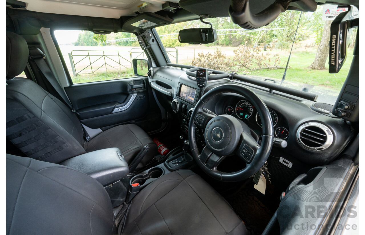 1/2018 Jeep Wrangler Unlimited Overland (4x4) JK MY18 4D Hardtop Billet Silver Metallic V8 5.7L