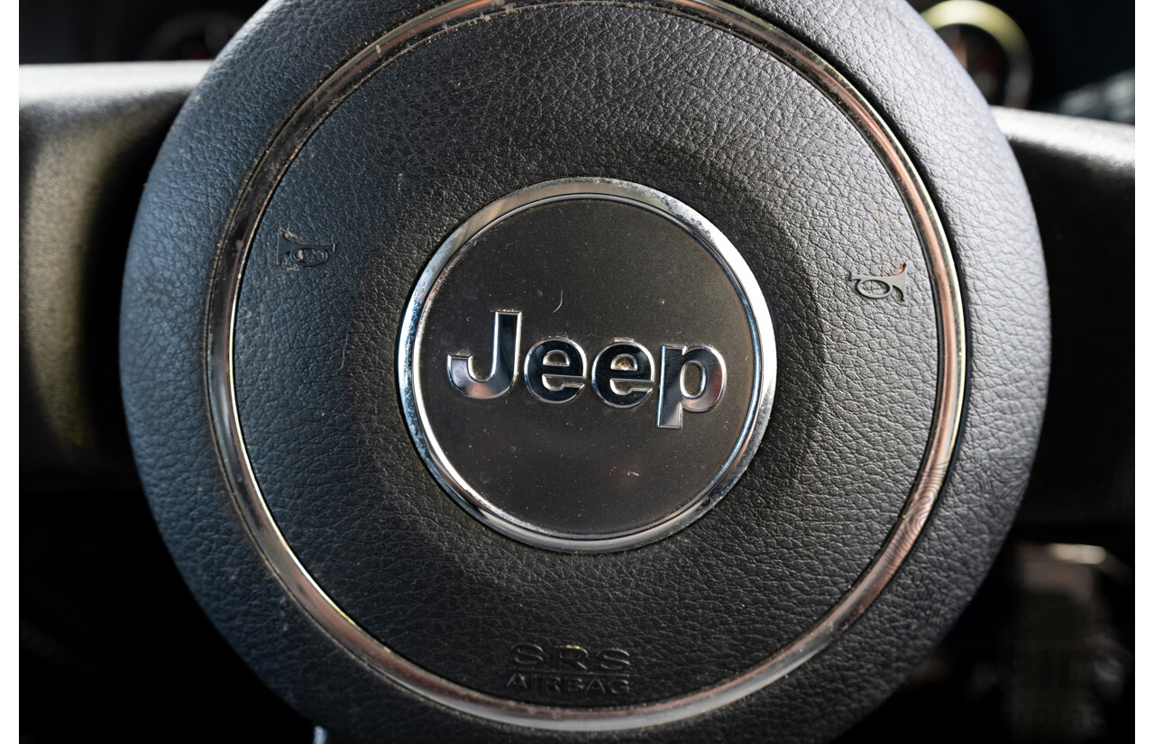 1/2018 Jeep Wrangler Unlimited Overland (4x4) JK MY18 4D Hardtop Billet Silver Metallic V8 5.7L