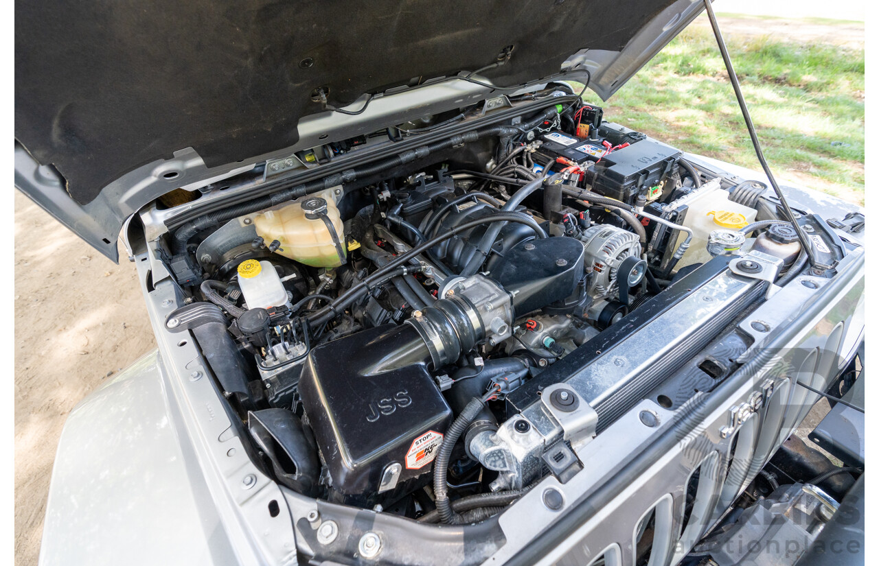 1/2018 Jeep Wrangler Unlimited Overland (4x4) JK MY18 4D Hardtop Billet Silver Metallic V8 5.7L