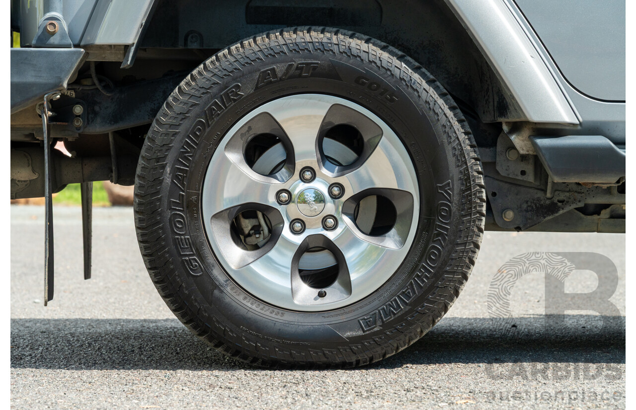 1/2018 Jeep Wrangler Unlimited Overland (4x4) JK MY18 4D Hardtop Billet Silver Metallic V8 5.7L