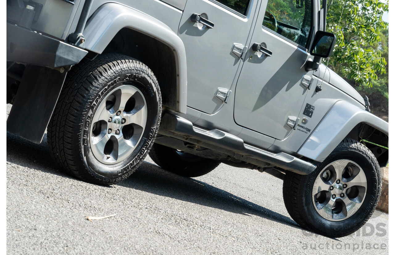 1/2018 Jeep Wrangler Unlimited Overland (4x4) JK MY18 4D Hardtop Billet Silver Metallic V8 5.7L