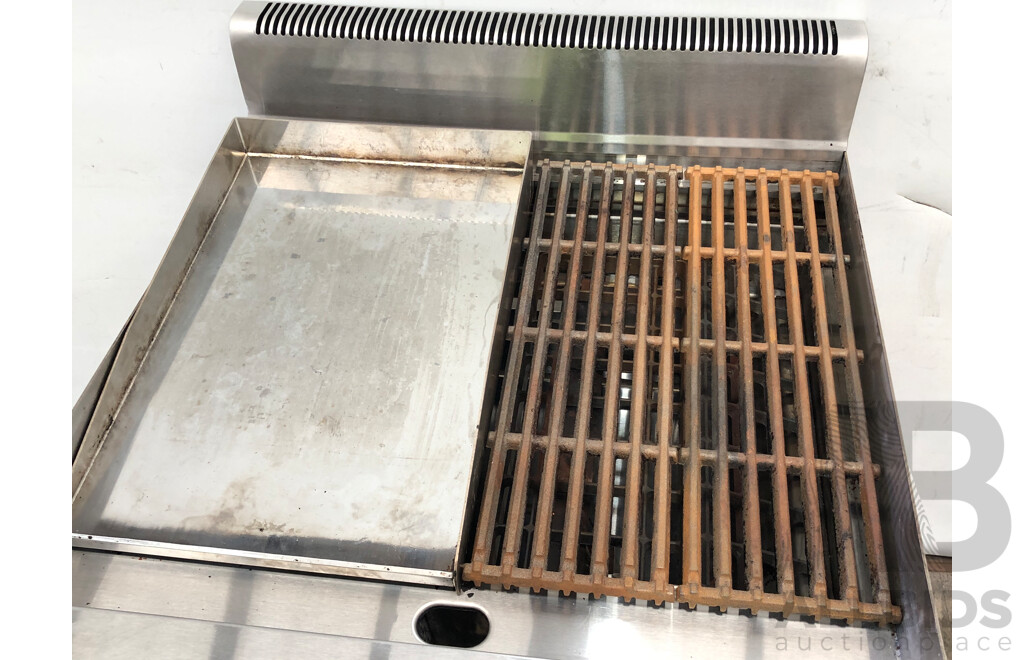 Gasmax Benchtop Natural Gas/LPG Combo 1/2 Char Grill & 1/2 Griddle with Stainless Steel Stand