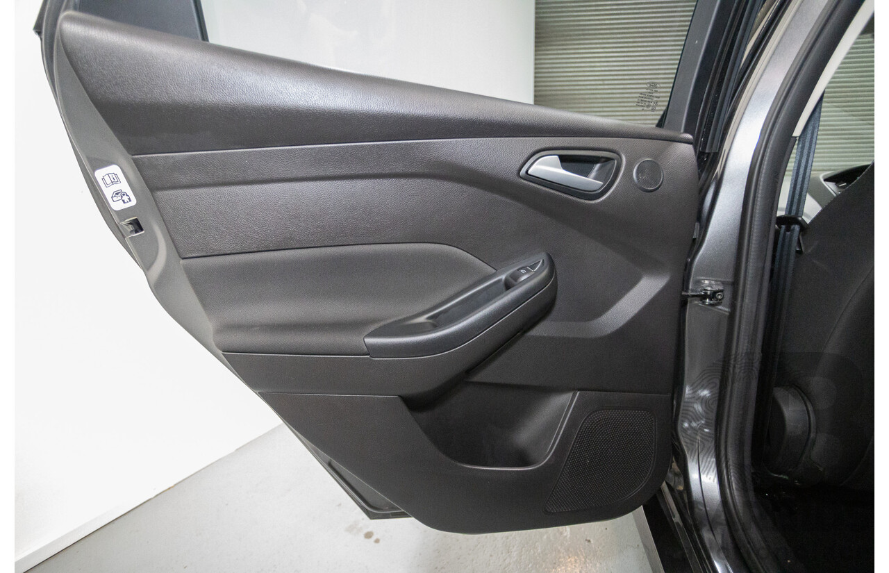 8/2016 Ford Focus Sport LZ 5D Hatchback Magnetic Grey Turbo 1.5L