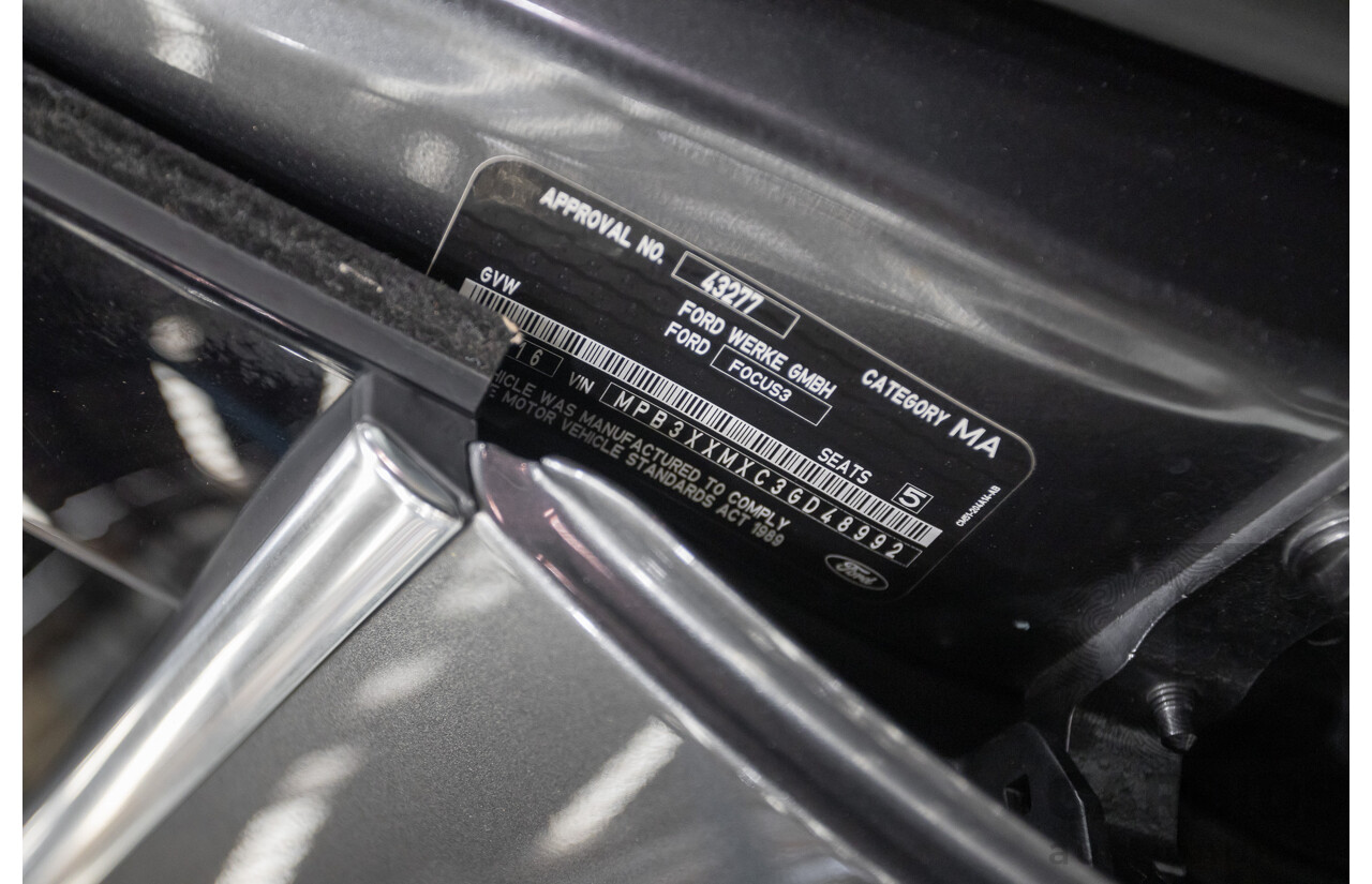 8/2016 Ford Focus Sport LZ 5D Hatchback Magnetic Grey Turbo 1.5L