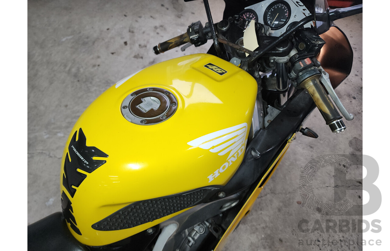12/1997 Honda CBR 250RR Sport bike 250cc Yellow