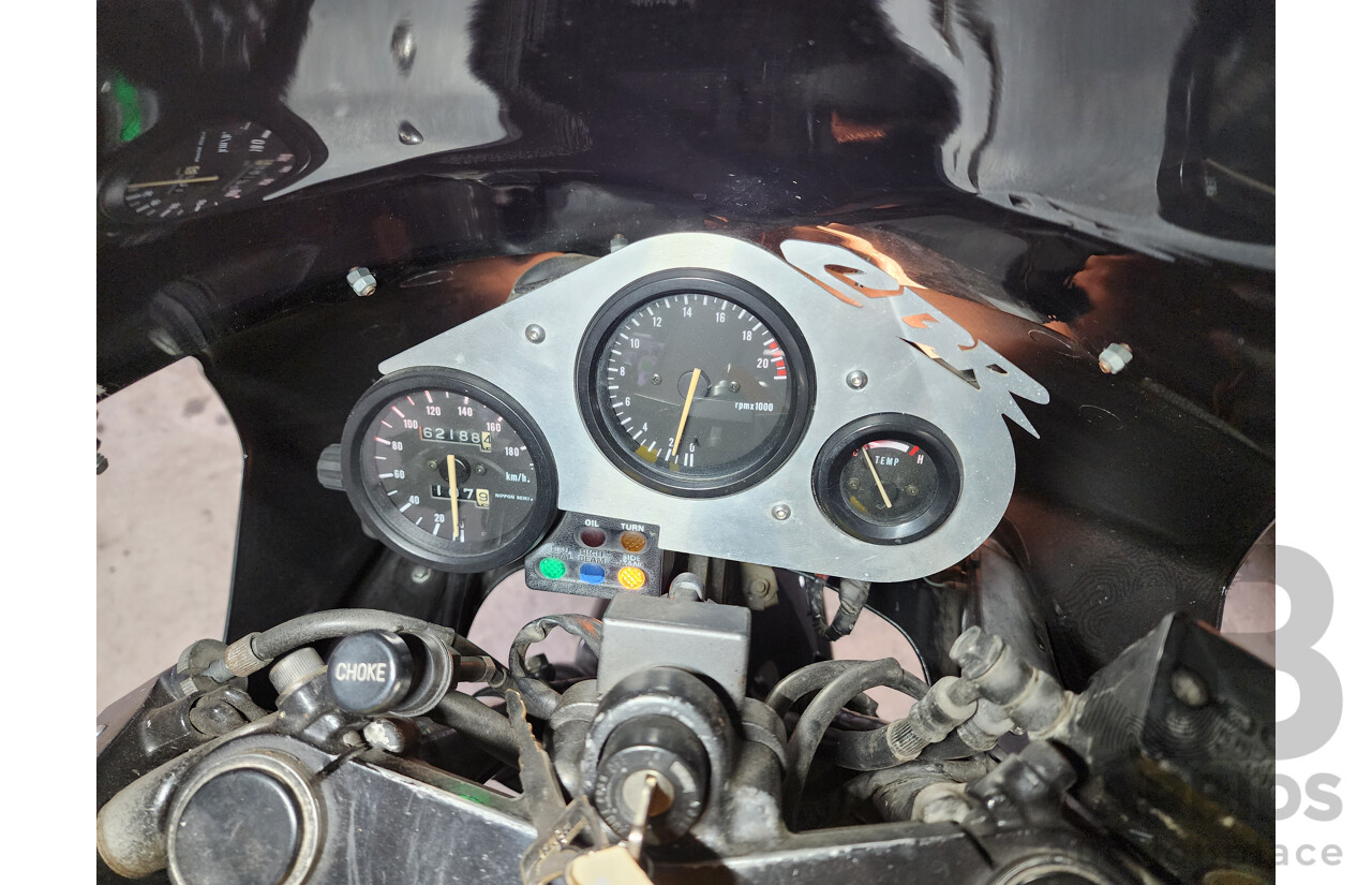 12/1997 Honda CBR 250RR Sport bike 250cc Yellow