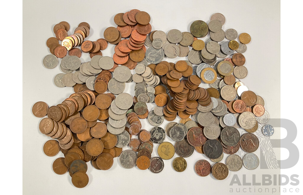 Collection of Vintage International Coins Including Australian Pennies, One and Two Cents, United Kingdom, France, Fiji, USA, China - Approximately 1.9 Kilograms