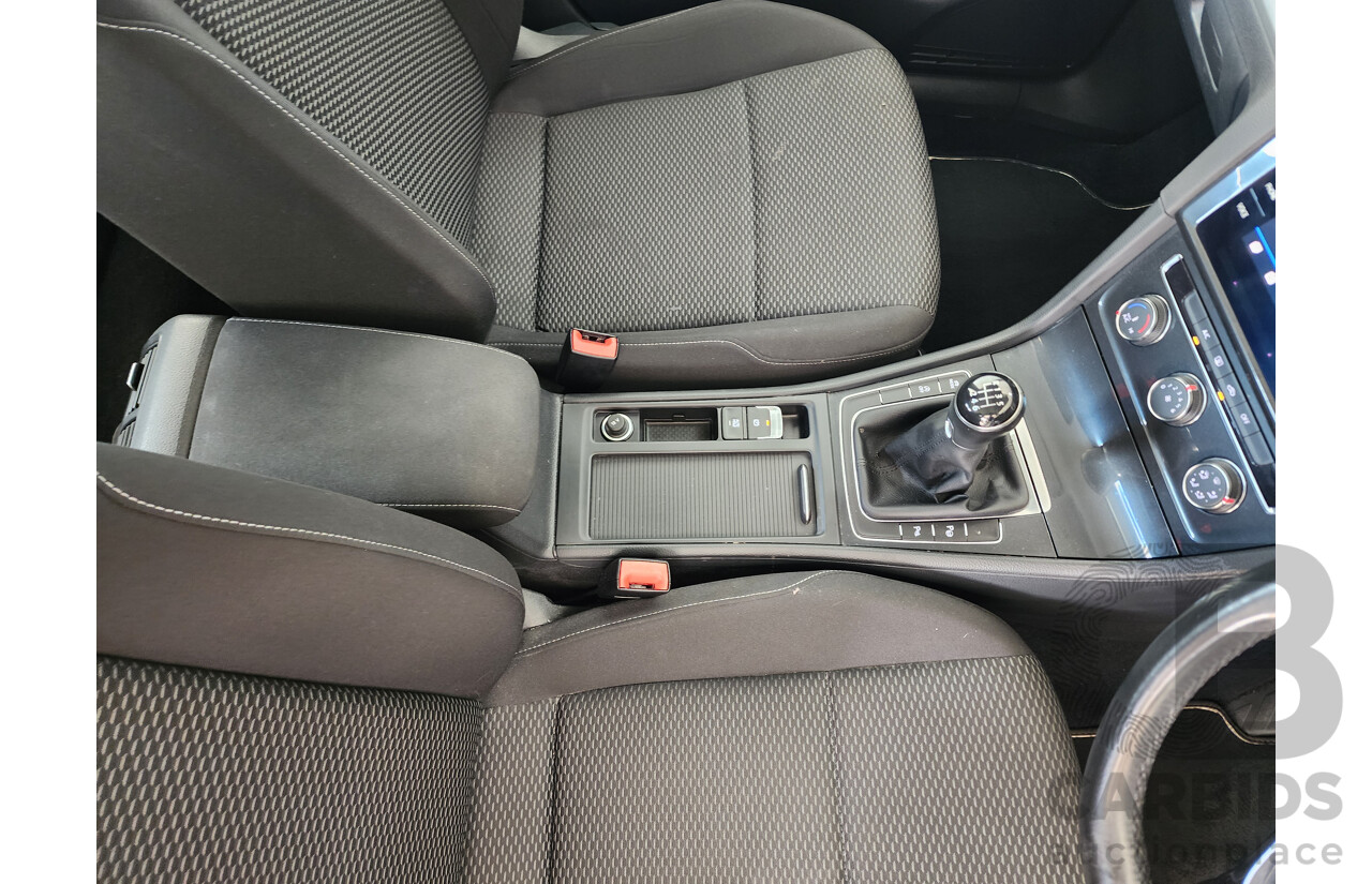 7/2017 Volkswagen Golf 110 TSI Trendline AU MY18 5d Hatchback Silver 1.4L