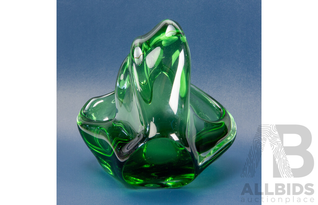 Small Green Art Glass Centrepiece