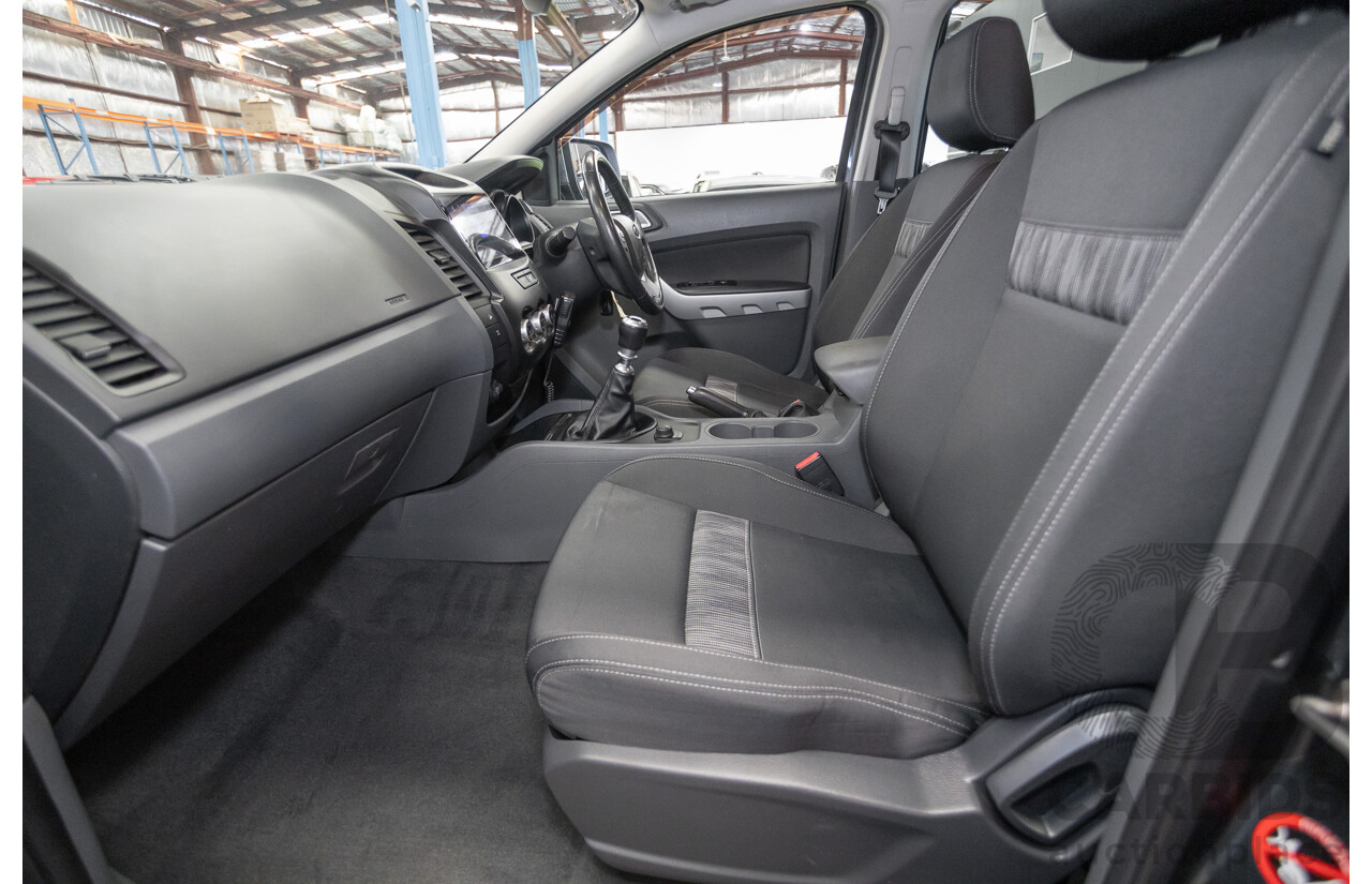 02/2015 Ford Ranger XLT 3.2 (4x4) PX Dual Cab Utility Grey Turbo Diesel 3.2L