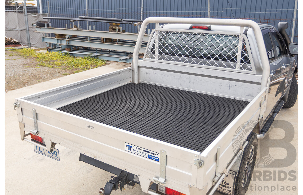 01/2017 Mazda BT-50 XTR (4x4) MY16 Dual Cab Utility Silver Turbo Diesel 3.2L