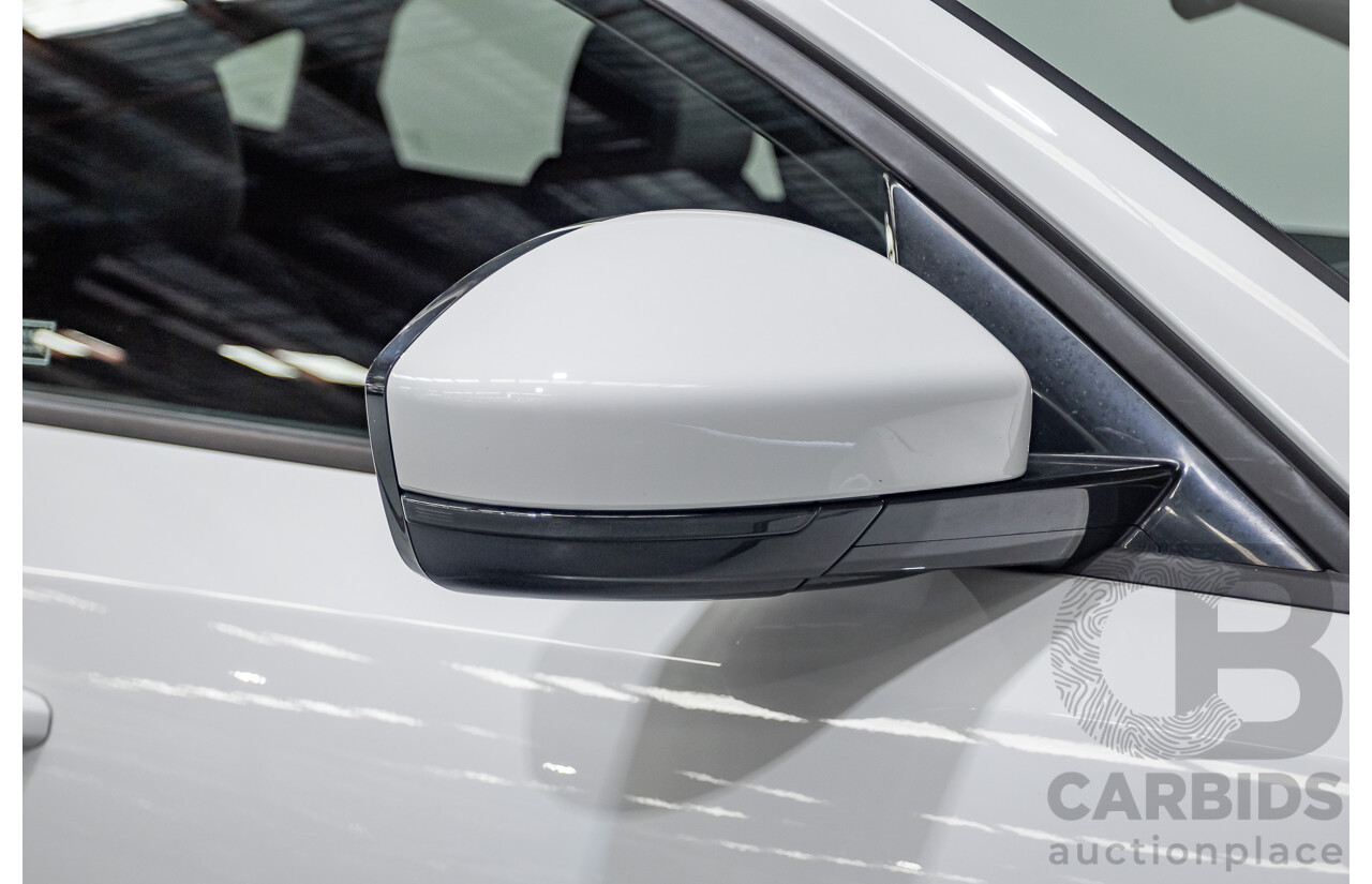 10/2022 Jaguar E-Pace P250 R-Dynamic SE (AWD) X540 MY23 4D Wagon Polaris White Turbo 2.0L - 183kW