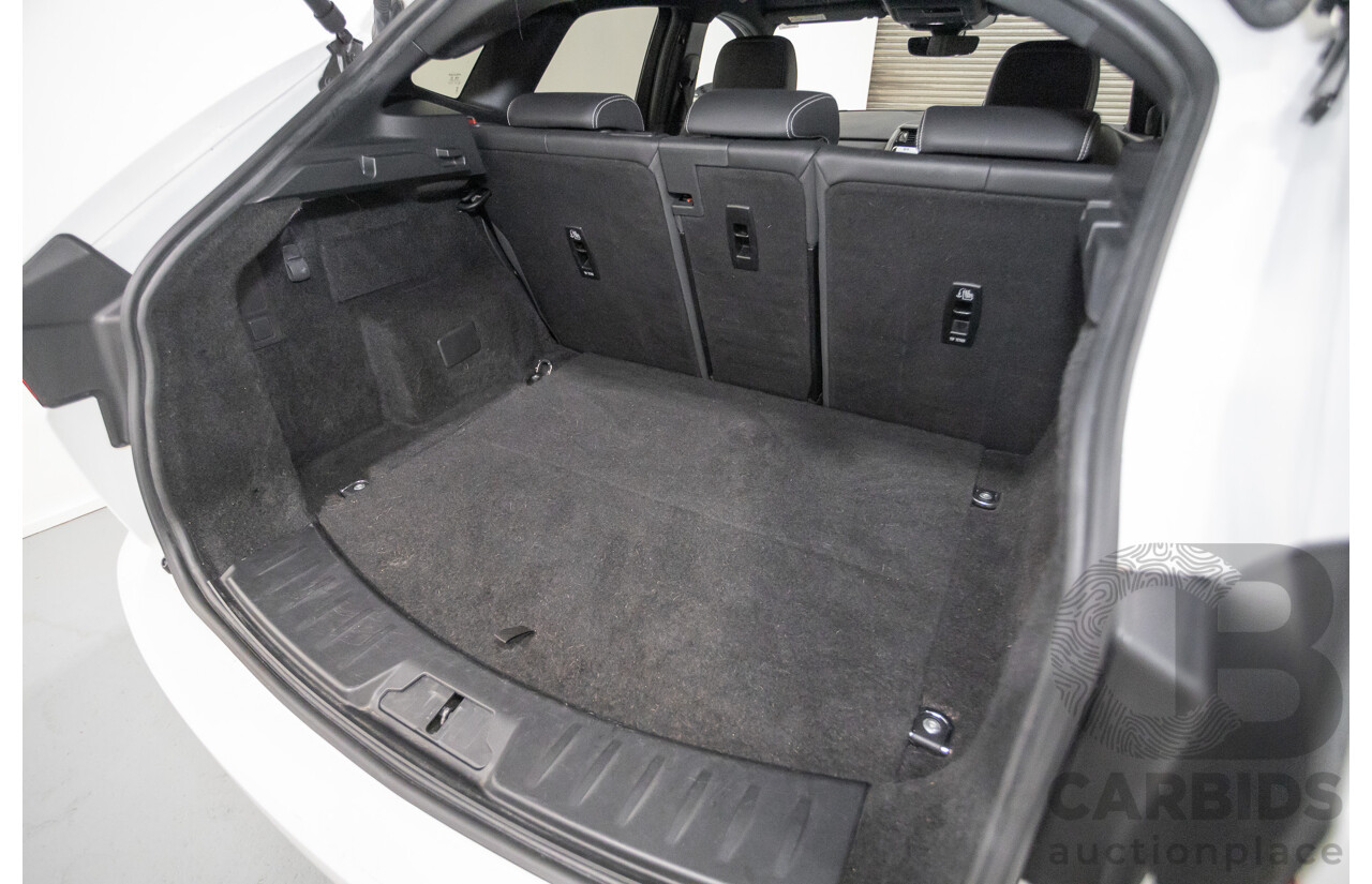 10/2022 Jaguar E-Pace P250 R-Dynamic SE (AWD) X540 MY23 4D Wagon Polaris White Turbo 2.0L - 183kW